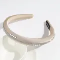 Cerchietto imbottito in raso champagne con strass brillanti, fascia per capelli elegante e larga. - Champagne Strass Riga
