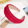 Diadema ancha de terciopelo rojo para mujer, accesorio de pelo elegante y moderno. - Rojo Texturizado Ancho