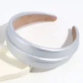 Diadema Acolchada de Piel Sintética Plateada, Banda para el Pelo Ancha de Mujer y Niña - Plata Ancho