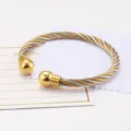 Bracelet jonc ouvert bicolore en acier inoxydable tressé avec boules dorées élégant - Bicolore (Or & Argent)