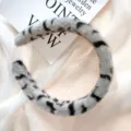 Koreanischer flauschiger Plüsch-Haarreif mit schwarz-weißem Tierprint für tägliches Styling. - Grau Leopard