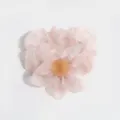 Coletero floral rosa con tela transparente y centro de cuentas para peinado de coleta ideal. - Flor Rosa