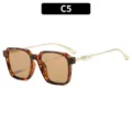 Retro vierkante zonnebril voor dames, schildpad montuur met chique parel tempeldecor. - C5-Schildpadframe Theelenzen