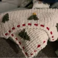 Handmade chunky knit throw blanket with cute tree patterns and cozy chenille yarn for sofa. - Christmas Tree