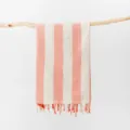 Telo mare turco con righe verticali rosa e dettagli in frange per le vacanze estive. - 100x180cm+Nappa / Asciugamani turchi a righe arancioni