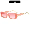 Schicke quadratische Sonnenbrille mit rosa Gläsern und stylischen goldenen Wellenbügeln. - C9 Jelly Pink Doppel Pink Gläser