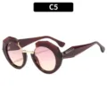 Gafas de sol polygonales elegantes de moda para mujer con lentes degradadas y puente metálico - C5 Montura Granate Lentes Púrpura Amarillo