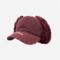 Berretto da baseball invernale in peluche con paraorecchie, visiera distressed, cappello caldo unisex. - Borgogna
