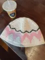 Fair Isle Strickmütze für Damen, warme Winter Mütze mit modischem geometrischem Strickdesign. - M (56-58cm) / Beige