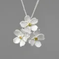 Edle Silber Kette mit Vergissmeinnicht Blumen Anhänger, handgefertigter Blumenschmuck Detail. - Silber Zweifarbig Anhänger