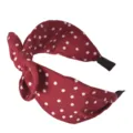 Cerchietto in tessuto rosso a pois con nodo in dettaglio, accorgimento per capelli da donna. - Rosso