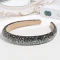 Glitzernder Strass gepolsterter Haarreif, schwarzer Kristall breiter Haarschmuck für Frauen. - Silberner Strass