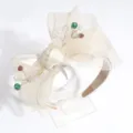 Elegantes cremeweißes Netz-Schleifen-Haarband mit Satinblume und Perlen für besondere Feste. - Schleife mit Rose / Schleife Rose Beige