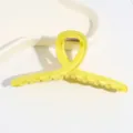 Gelbe transluzente Haarklammer Kreuzdesign stilvolle minimalistische Haifischklaue fur Alltag - Gelb