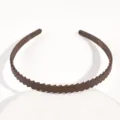 Cerchietto per capelli marrone in plastica design semplice accessorio moda quotidiana - Cerchietto Ondulato Marrone