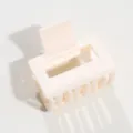 Pinza de pelo rectangular beige minimalista para mujer, accesorio elegante diario. - Pinza cuadrada / Blanco Roto