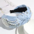 Diadema nudo azul claro vintage con perlas artificiales y brillantes para mujeres elegantes. - Círculo de Perlas Azul Claro