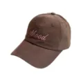 Detailaufnahme einer braunen Kord-Baseballcap mit rosa Mood-Bestickung für Herren. - Kaffeebraun
