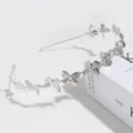 Zilveren metalen vlinder haarband, zoete haaraccessoire in elfjesscène voor dagelijks gebruik. - Zilveren Vlinder