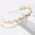Gouden metalen vlinder haarband, elegante haaraccessoire in elfjesstijl voor dagelijks gebruik. - Gouden Vlinder