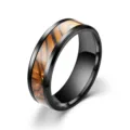 Herren 8mm edelstahl ring mit auffälliger tigerstreifen einlage schwarzes finish schmuck - Größe 6 / Schwarz Zebramuster