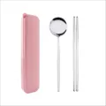 Edelstahl tragbares Besteckset mit rosa Etui, glänzender Löffel und Stäbchen Variante. - B05 Löffel- & Essstäbchen-Set (2-teilig) mit Clipbox - Pink/Natur