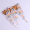 Bunte geometrische DIY Handwerk Federn dekorative Accessoires für Bekleidung 3 Stück. - Nr. 6 mit Formmuster