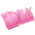 Bordure de plumes de coq rose 20-25cm frange teintee pour vetement de scene couture deco - Rose