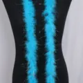 Boa de plumas azul brillante con espumillón brillante, ideal para decoración de ropa y fiestas. - Azul lago