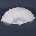 Éventail pliant en plume blanche rétro avec dentelle et baleines creuses dorées pour fête mariage - Eventail en Plumes Bordure Dentelle Blanche