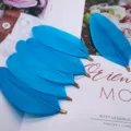 Wholesale DIY feather jewelry accessories with metal clip bright blue feather crafting material. - Lake Blue