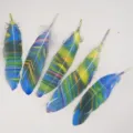 Bunte bedruckte Farbverlauf Bastelfedern, ideal geeignet fuer fuer DIY Kleidung und Dekoration. - Nr. 5 Mischfarbenmuster