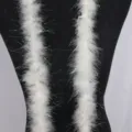 Boa de plumas blancas con hilos metalicos brillantes para disfraz de fiesta y decoracion - Beige