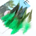 Green Rooster Feather DIY Craft Accessories with Metal Clip Cat Teaser Toy Decor 100pcs - Grass Green (Approx. 100 Pcs)