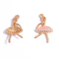 Gouden balletdanser hanger, strass steentjes en emaille DIY sieraden bedel voor ketting. - Ballet Meisje / 30*17mm / Roze