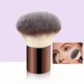 Draagbare intrekbare kabuki poederkwast met stofkap voor vlekkeloze make-up reis cosmetica - Paddestoel Blush Borstel