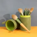 10-Piece Green Makeup Brush Set Professional Powder Blush Eyeshadow Brushes with Holder - Makeup Brush Set With Cylinder