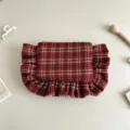 Retro plaid cosmetic bag with ruffled edge, detailed close-up of fabric and zipper. - 22*17CM / Red Plaid