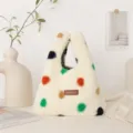 Flauschige Plüsch Handtasche mit bunten Punkten, süße Damen Mini Winter Handtasche Handgelenktasche. - Plüsch Bunte Punkte