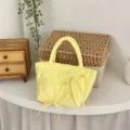 Borsa a mano plissettata gialla da donna, graziosa borsa shopper con fiocco, casual chic. - Giallo