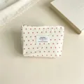 Borsa per cosmetici con cerniera in tela con stampa a stella rossa in stile coreano. - Bianco latte con stelle rosse