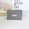 Schwarz-weiße karierte Kosmetiktasche für Studenten, große Federtasche und Kulturbeutel. - 16*8*9cm / Schwarz Kariert