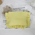 Stilvolle Rüschen Kosmetiktasche, wasserdichte Nylon Reise Kulturtasche für Make-up. - Gelb