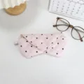 Soft quilted padded glasses case, anti-scratch portable sunglasses storage pouch for daily use. - Pink Polka Dot Heart