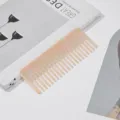 Koreanischer minimalistischer Perlenstruktur Breitzahn Haarkamm, Retro antistatischer Friseurkamm. - Gebrochenes Weiß