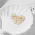 Acetat Schleife Haarklammer für Damen, elegante Perlmutt Haarnadel, stylischer Entenschnabel Clip. - Gebrochenes Weiß