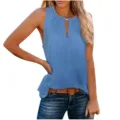 Details van de blauwe mouwloze top met stijlvolle metalen gesp en V-hals voor dames. - XL / Teal