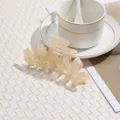 Grande molletta per capelli in acetato, elegante clip a granchio stile bambù, accessorio chic per donna. - Beige