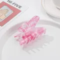 Rosa Schmetterling Haarklammer für Damen, elegante Acryl Haarspange, große rutschfeste Haarkralle. - Muschelrot