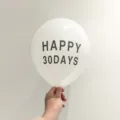 Premium thickened white latex balloon with 'HAPPY 30DAYS' text print for party decoration - 白色印30天款